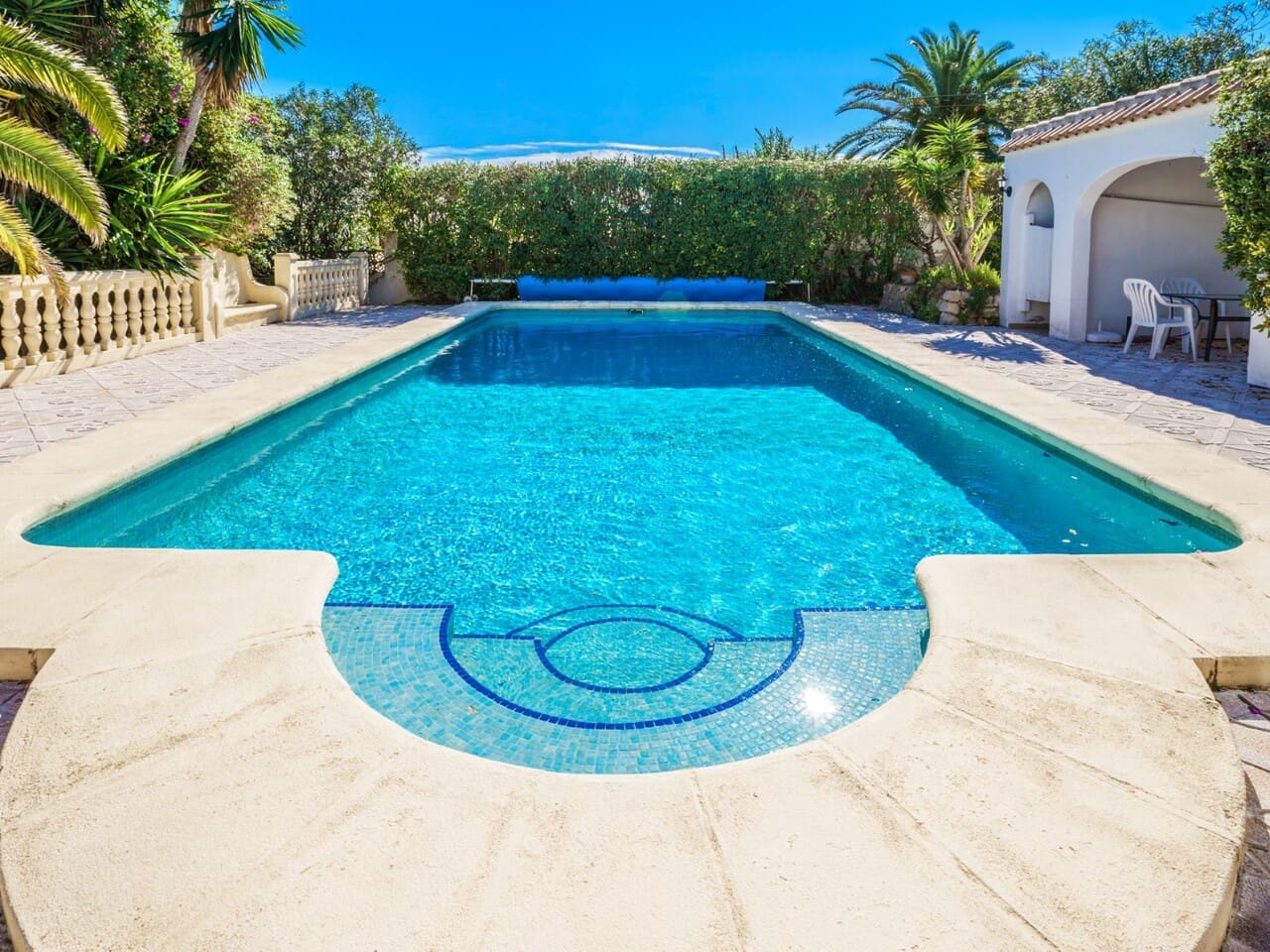 4 bedroom Villa for sale in Javea / Xabia with pool - € 649,000 (Ref: 9715444)