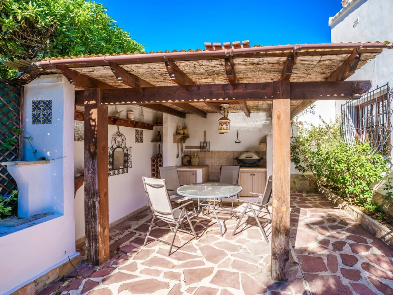 4 bedroom Villa for sale in Javea / Xabia with pool - € 649,000 (Ref: 9715444)