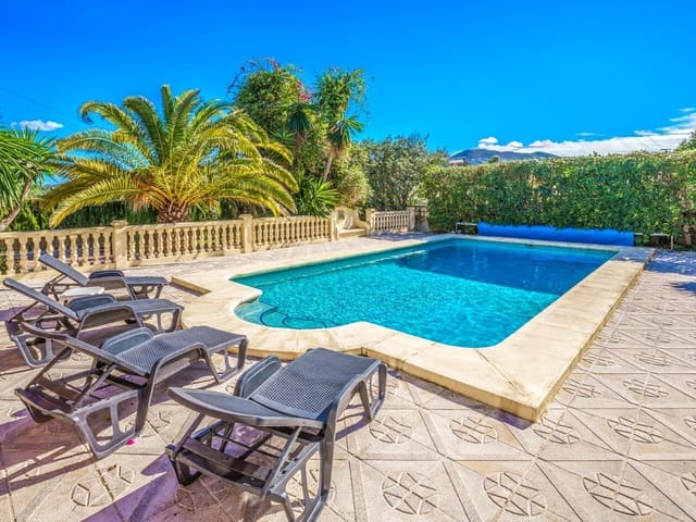 4 soveværelse Villa til salg i Javea / Xàbia med swimmingpool - € 649.000 (Ref: 9715444)