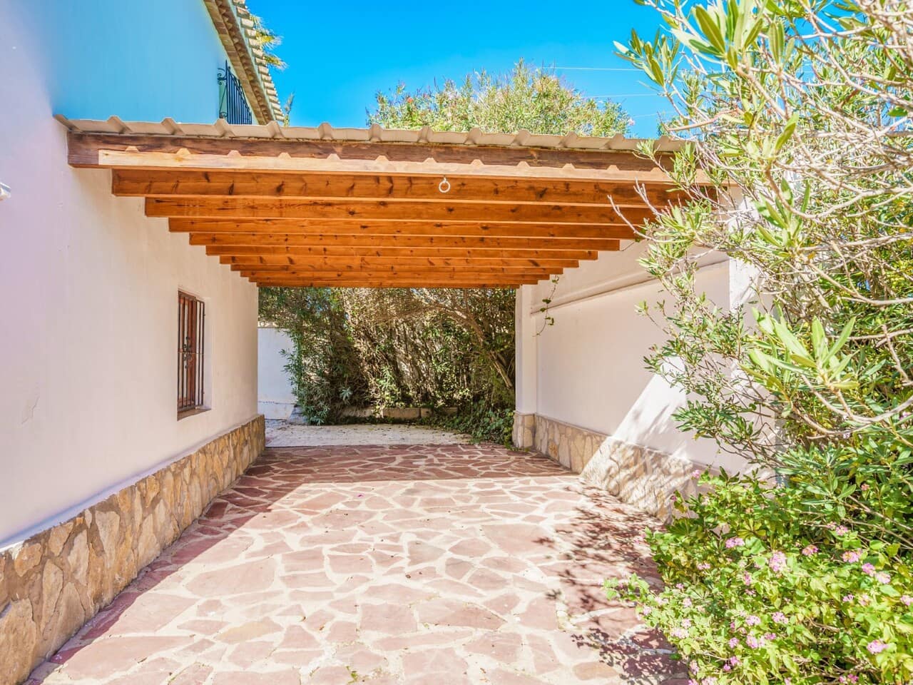 4 bedroom Villa for sale in Javea / Xabia with pool - € 649,000 (Ref: 9715444)