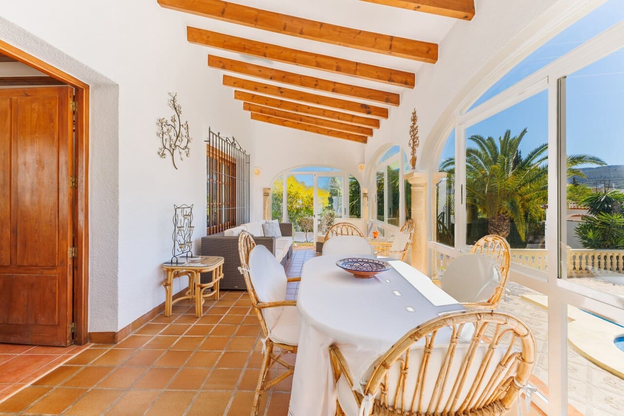 4 bedroom Villa for sale in Javea / Xabia with pool - € 649,000 (Ref: 9715444)