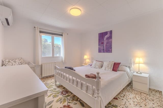 4 quarto Moradia para venda em Javea / Xàbia com piscina - 690 000 € (Ref: 9733380)