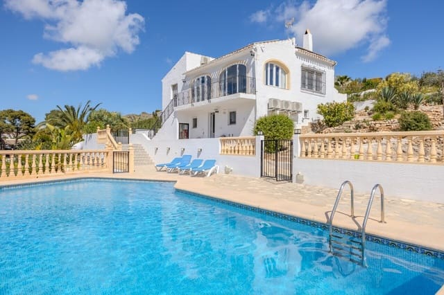 4 quarto Moradia para venda em Javea / Xàbia com piscina - 690 000 € (Ref: 9733380)