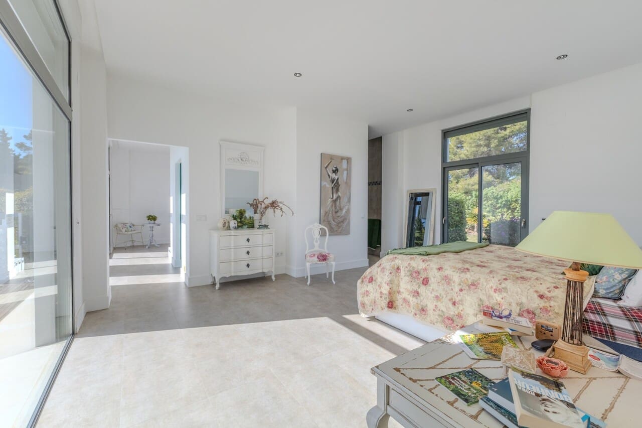 4 soveværelse Villa til salg i Javea / Xabia med swimmingpool garage - € 2.100.000 (Ref: 9769068)