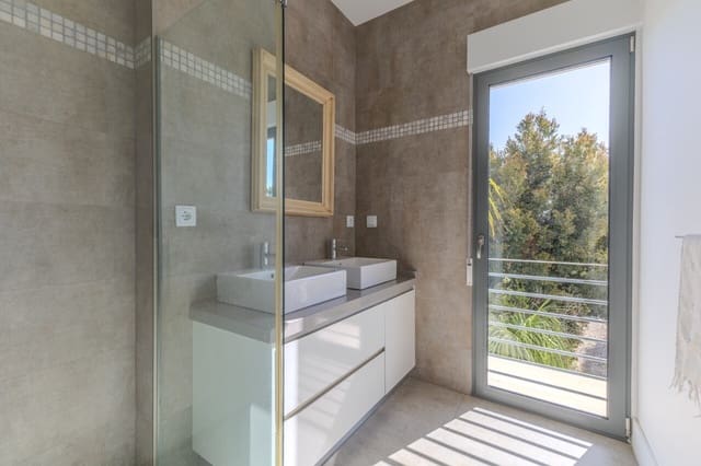 4 soveværelse Villa til salg i Javea / Xàbia med swimmingpool garage - € 2.100.000 (Ref: 9769068)