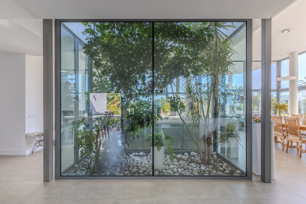 4 soveværelse Villa til salg i Javea / Xabia med swimmingpool garage - € 2.100.000 (Ref: 9769068)