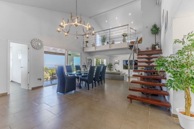 4 soveværelse Villa til salg i Javea / Xàbia med swimmingpool - € 1.799.000 (Ref: 9782240)