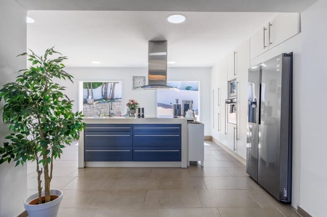 4 soveværelse Villa til salg i Javea / Xàbia med swimmingpool - € 1.799.000 (Ref: 9782240)