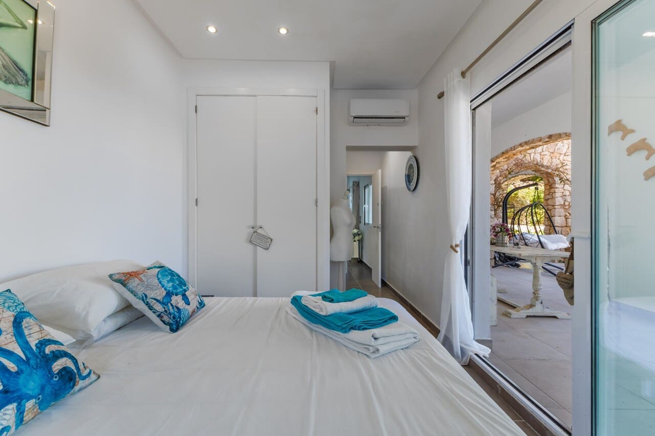 4 soveværelse Villa til salg i Javea / Xabia med swimmingpool - € 1.799.000 (Ref: 9782240)