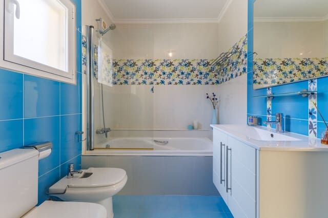 3 soveværelse Villa til salg i Javea / Xàbia med swimmingpool - € 649.000 (Ref: 9819165)