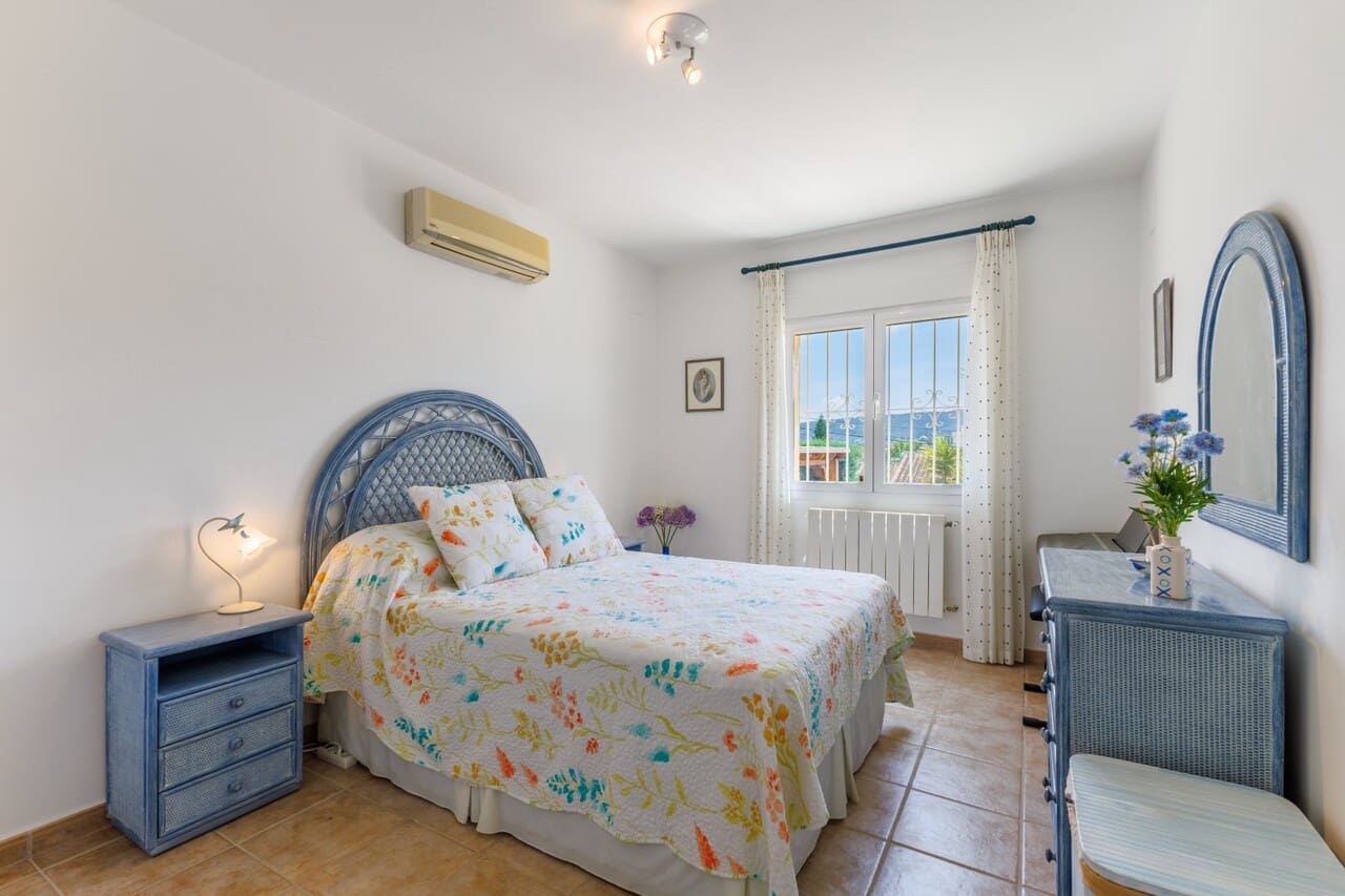 3 soveværelse Villa til salg i Benitachell / Benitatxell med swimmingpool - € 649.000 (Ref: 9819165)