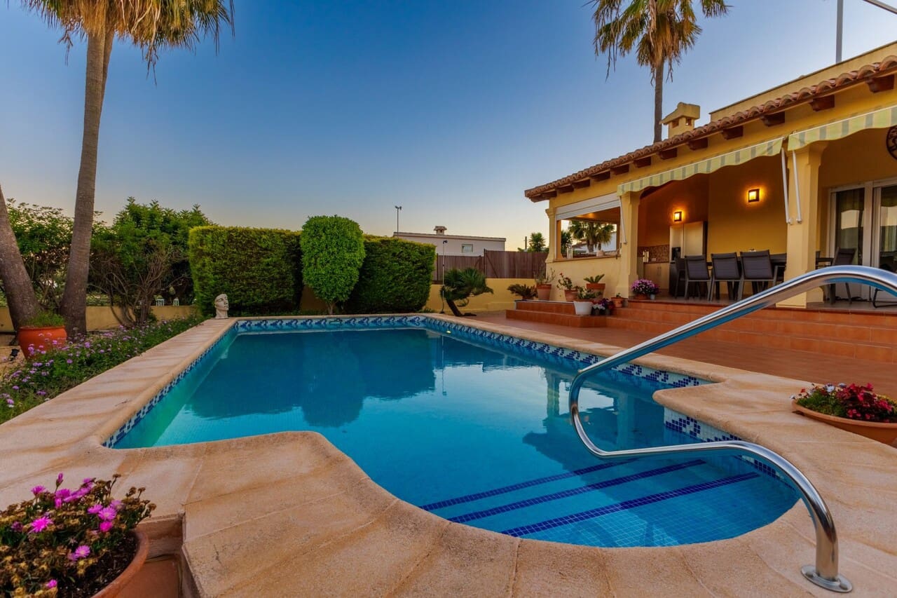 3 Zimmer Villa zu verkaufen in Benitachell / Benitatxell mit Pool - 625.000 € (Ref: 9819165)