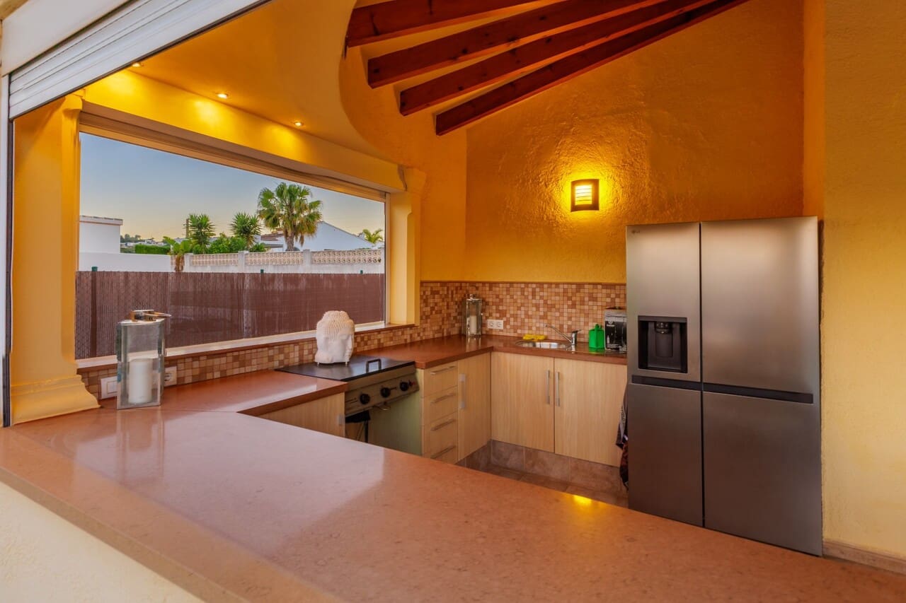 3 Zimmer Villa zu verkaufen in Benitachell / Benitatxell mit Pool - 625.000 € (Ref: 9819165)