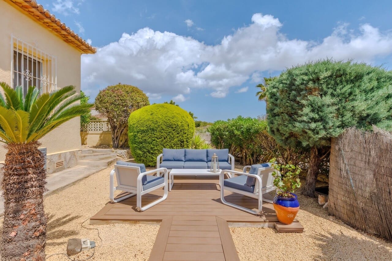 3 bedroom Villa for sale in Benitachell / Benitatxell with pool garage - € 625,000 (Ref: 9819165)