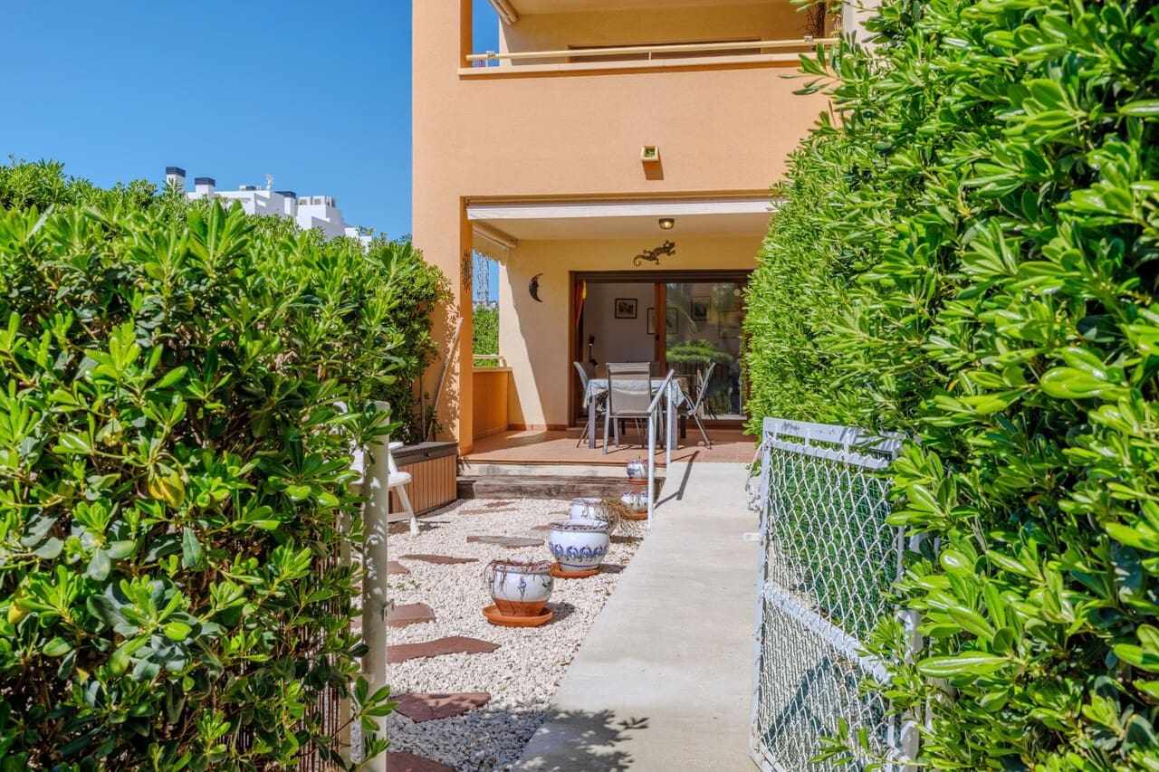 3 sypialnia Apartament na sprzedaż w Javea / Xabia z basenem garażem - 399 000 € (Ref: 9821369)