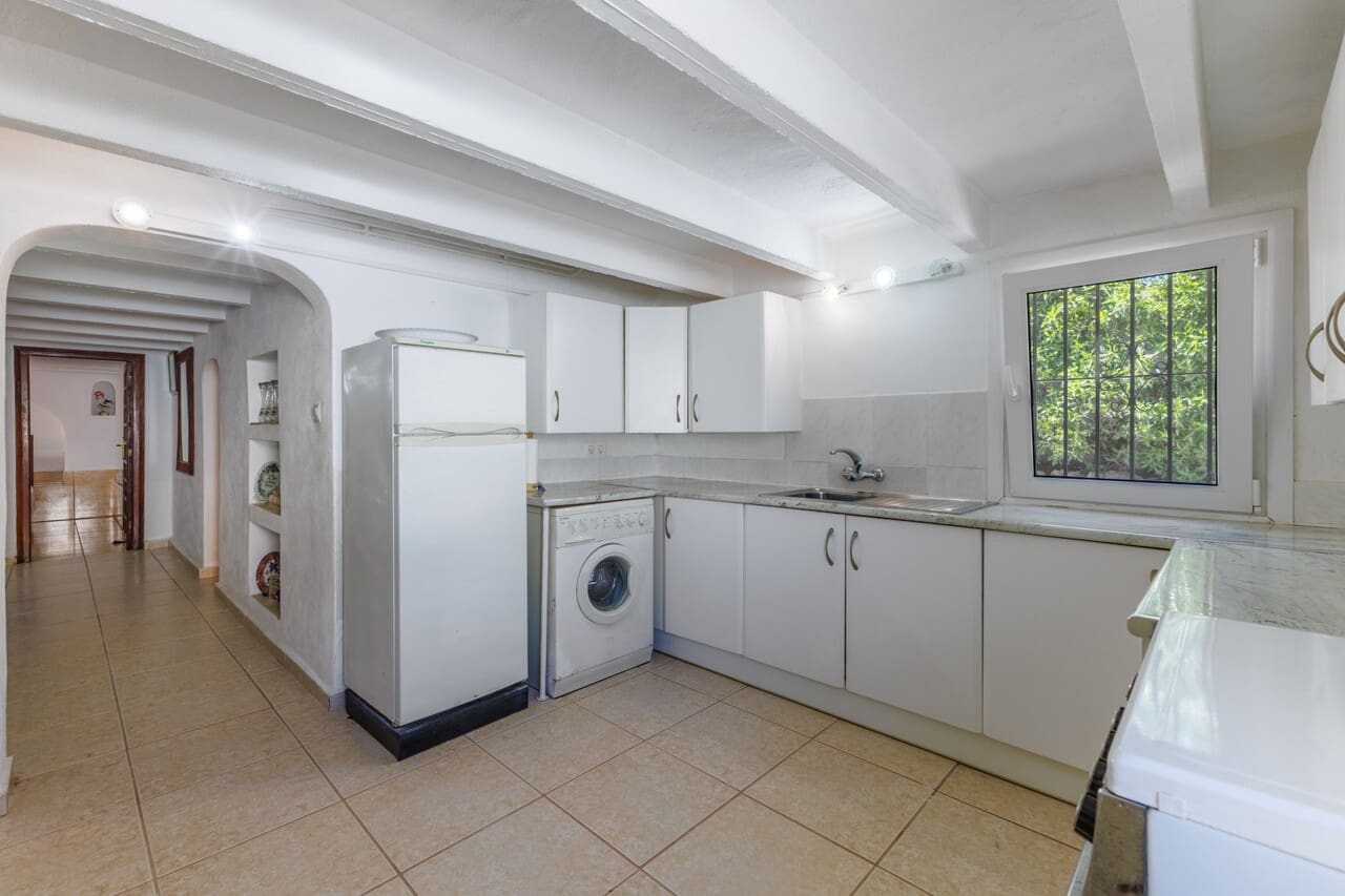 4 sovrum Villa till salu i Javea / Xabia med pool - 799 000 € (Ref: 9872240)