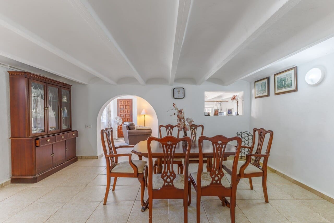 4 sovrum Villa till salu i Javea / Xabia med pool - 799 000 € (Ref: 9872240)