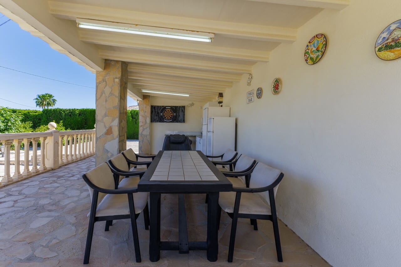 4 sovrum Villa till salu i Javea / Xabia med pool - 799 000 € (Ref: 9872240)