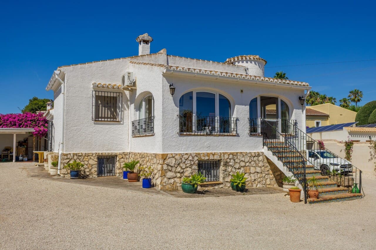 4 sovrum Villa till salu i Javea / Xabia med pool - 799 000 € (Ref: 9872240)