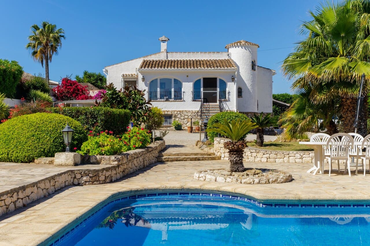 4 sovrum Villa till salu i Javea / Xabia med pool - 799 000 € (Ref: 9872240)