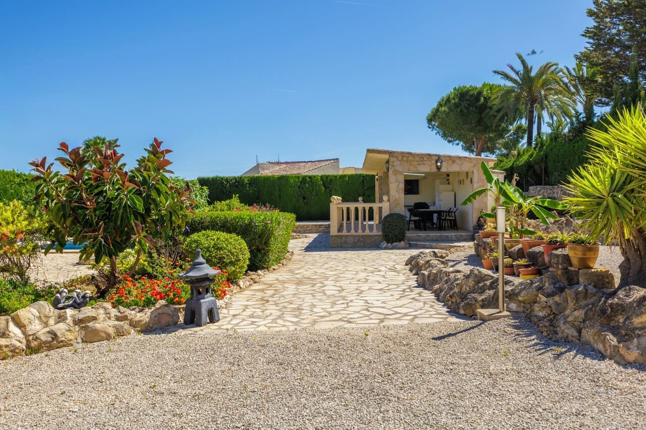 4 sovrum Villa till salu i Javea / Xabia med pool - 799 000 € (Ref: 9872240)