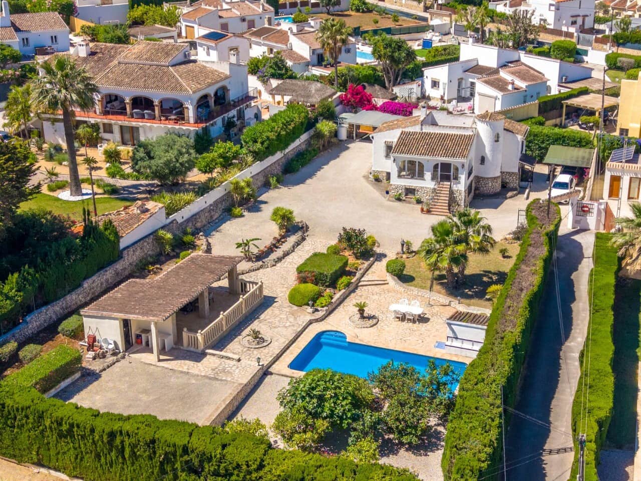 4 sovrum Villa till salu i Javea / Xabia med pool - 799 000 € (Ref: 9872240)