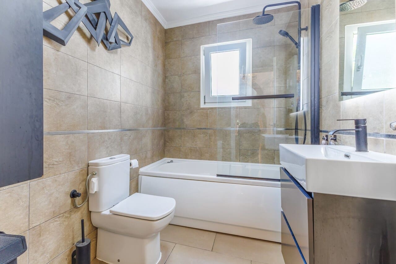 4 Zimmer Villa zu verkaufen in Javea / Xabia mit Pool Garage - 865.000 € (Ref: 9911944)