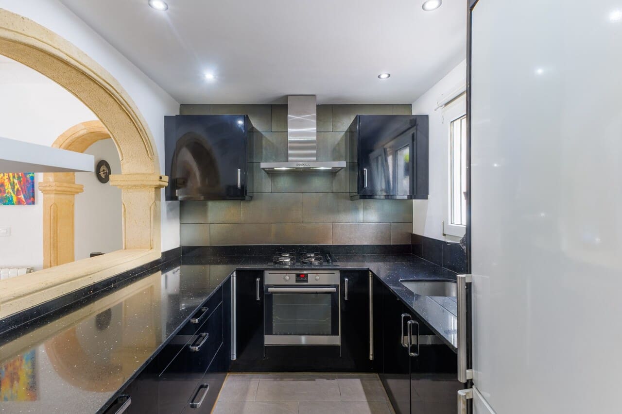4 Zimmer Villa zu verkaufen in Javea / Xabia mit Pool Garage - 865.000 € (Ref: 9911944)