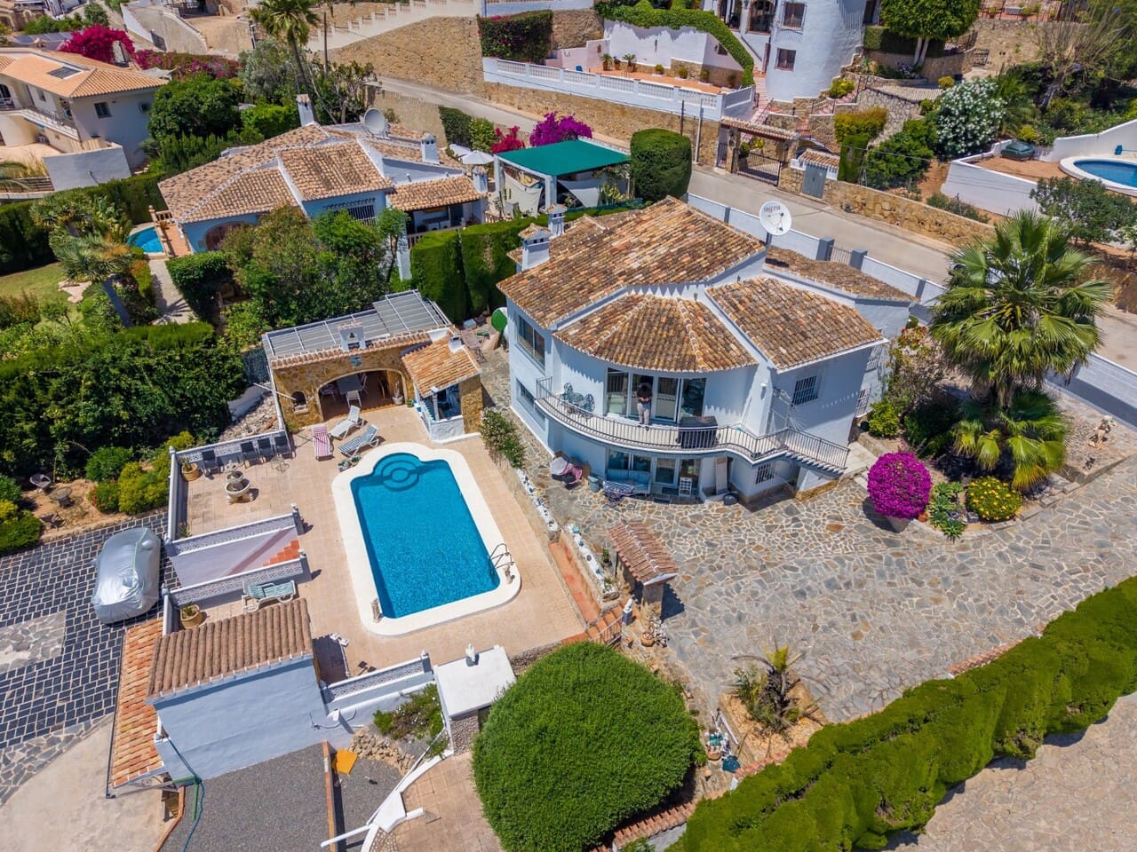 6 soveværelse Villa til salg i Javea / Xabia med swimmingpool garage - € 850.000 (Ref: 9936831)