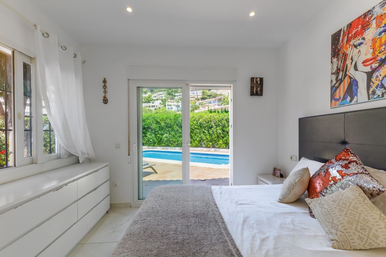 3 slaapkamer Villa te koop in Javea / Xabia met zwembad garage - € 1.125.000 (Ref: 9953215)