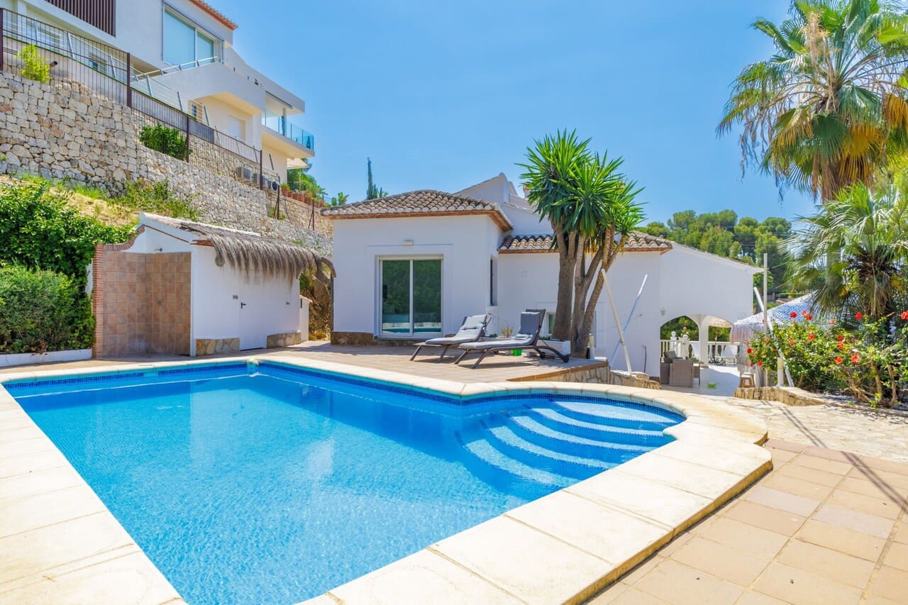 3 slaapkamer Villa te koop in Javea / Xabia met zwembad garage - € 1.125.000 (Ref: 9953215)