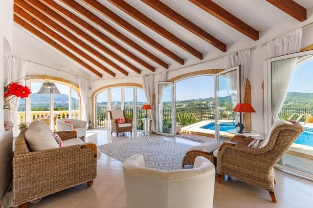 5 soveværelse Villa til salg i Javea / Xàbia med swimmingpool garage - € 749.000 (Ref: 9997710)