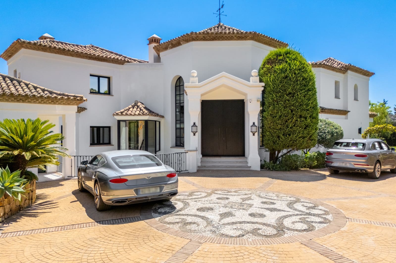6 quarto Moradia para venda em Marbella com piscina garagem - 8 995 000 € (Ref: 10011143)