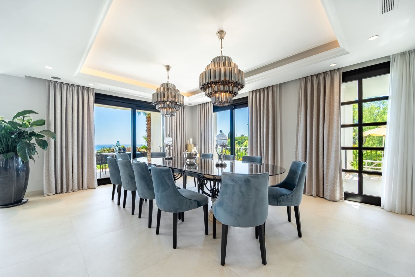 6 quarto Moradia para venda em Marbella com piscina garagem - 8 995 000 € (Ref: 10011143)