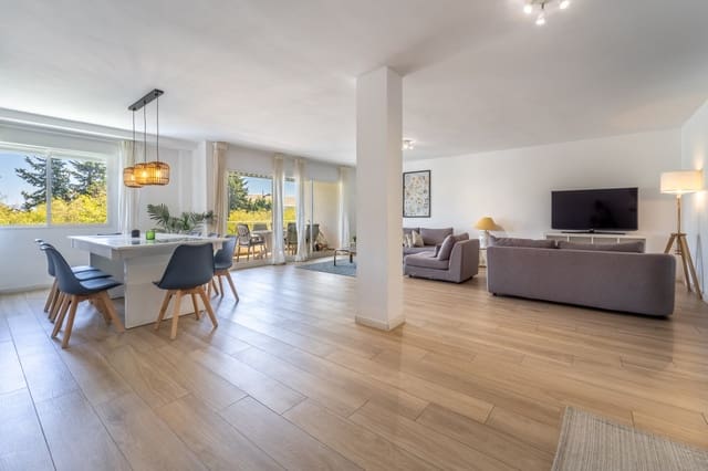 3 sovrum Lägenhet att hyra i Marbella med pool garage - 3 500 € (Ref: 10012615)