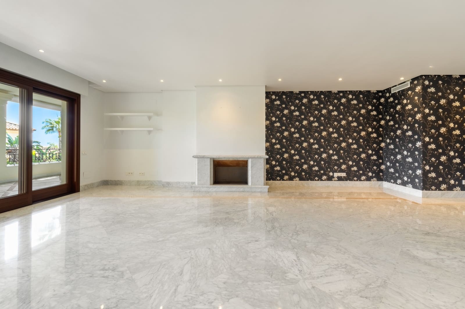 2 sovrum Lägenhet till salu i Marbella med pool garage - 2 250 000 € (Ref: 10012997)