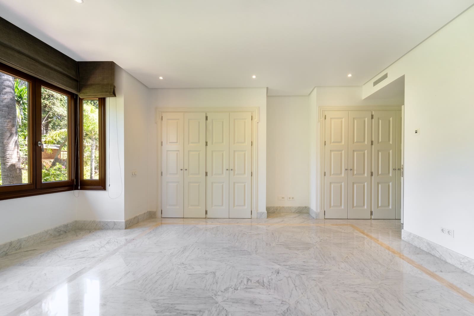 2 sovrum Lägenhet till salu i Marbella med pool garage - 2 250 000 € (Ref: 10012997)