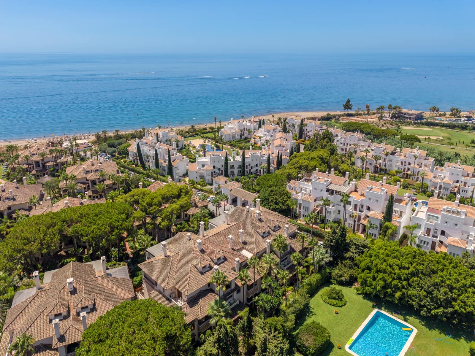 2 sovrum Lägenhet till salu i Marbella med pool garage - 2 250 000 € (Ref: 10012997)