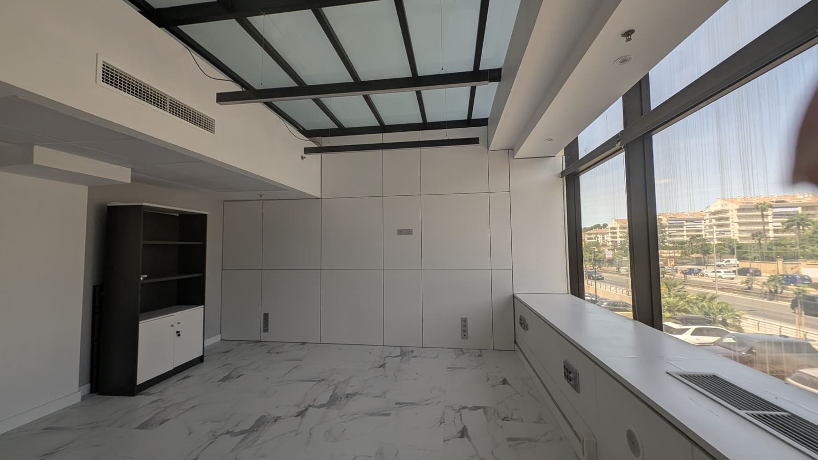 Escritório para arrendar em Marbella - 1 700 € (Ref: 10014864)