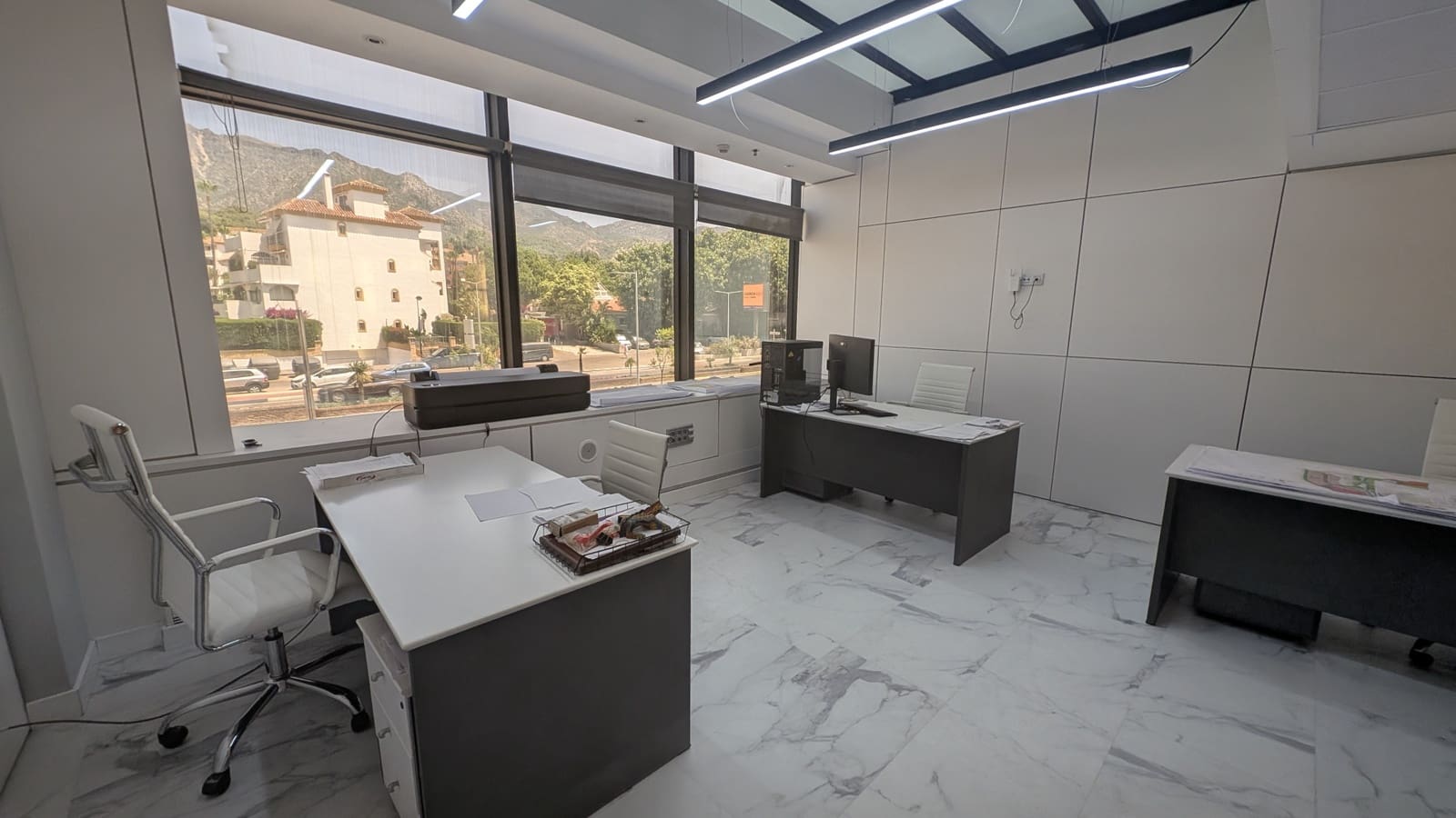 Escritório para arrendar em Marbella - 1 700 € (Ref: 10014864)