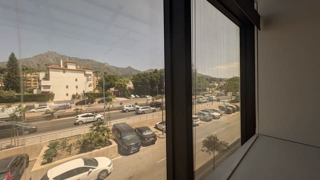 Escritório para arrendar em Marbella - 1 700 € (Ref: 10014864)