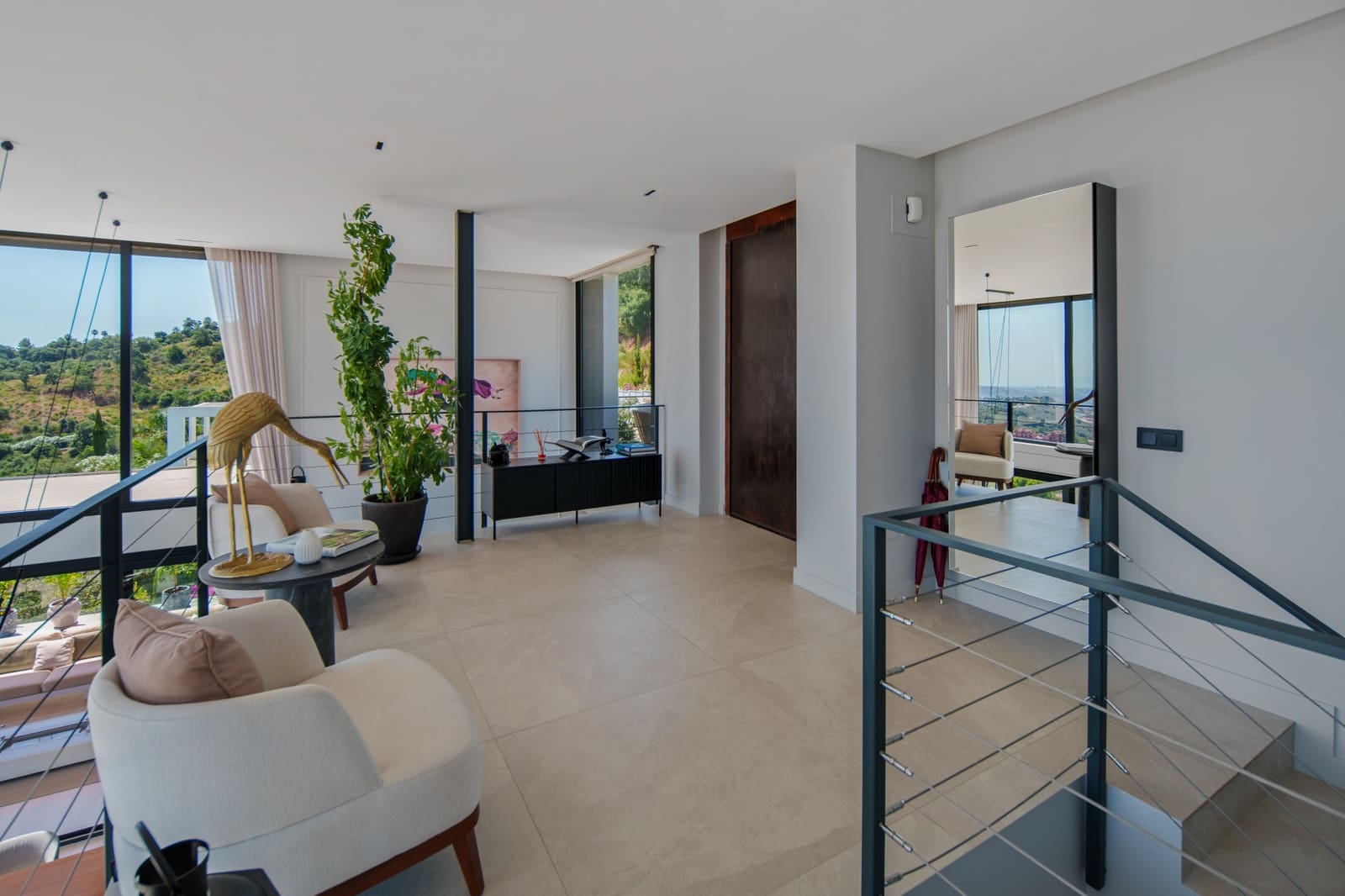 6 bedroom Villa for sale in Marbella with pool garage - € 3,550,000 (Ref: 10015214)