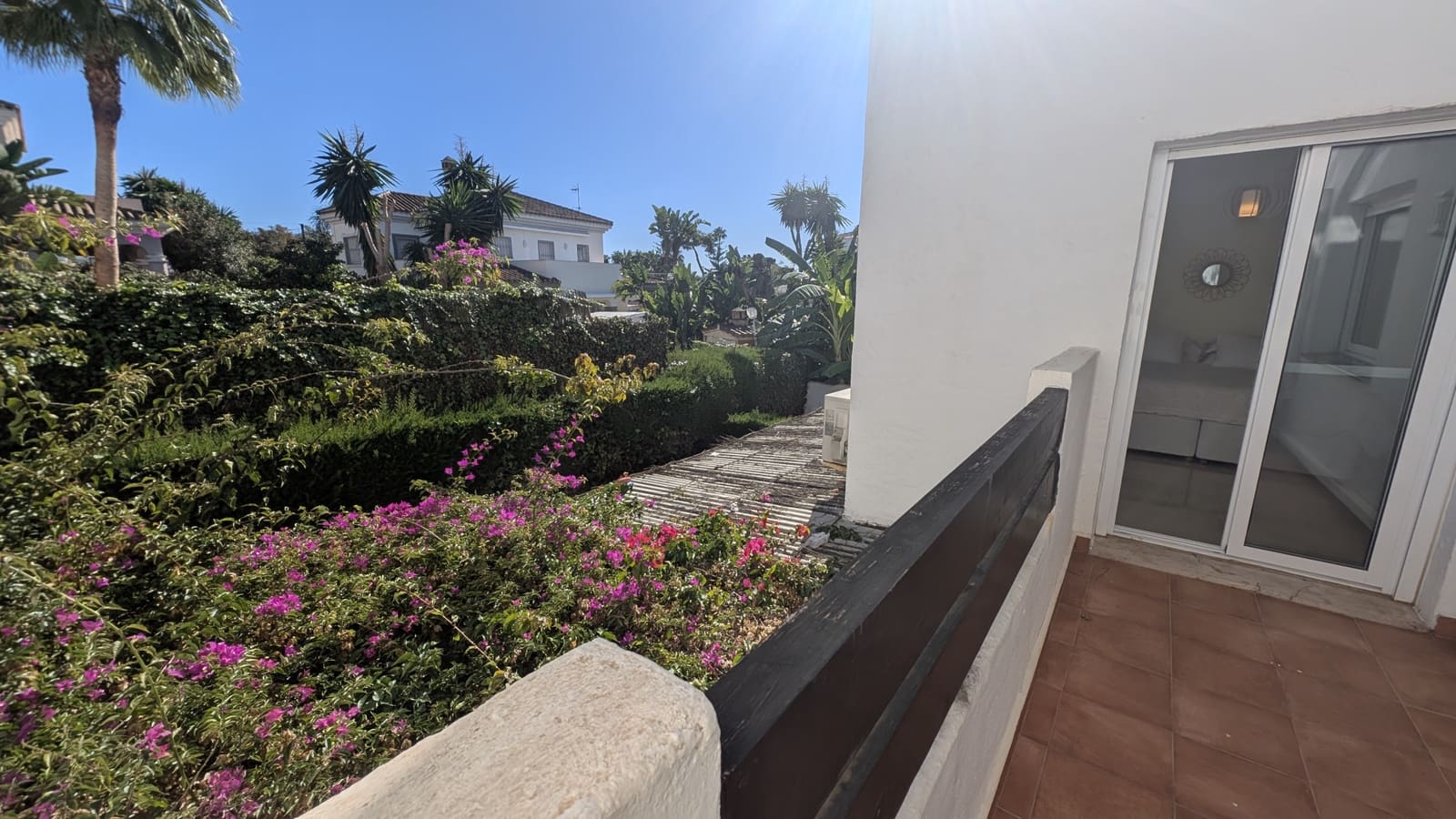 4 quarto Casa em Banda para arrendar em San Pedro de Alcantara com piscina garagem - 3 800 € (Ref: 10021705)