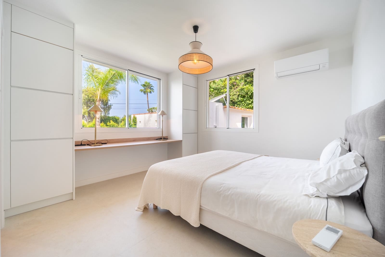 4 soverom Villa til salgs i Marbella med svømmebasseng garasje - € 2 480 000 (Ref: 10026975)