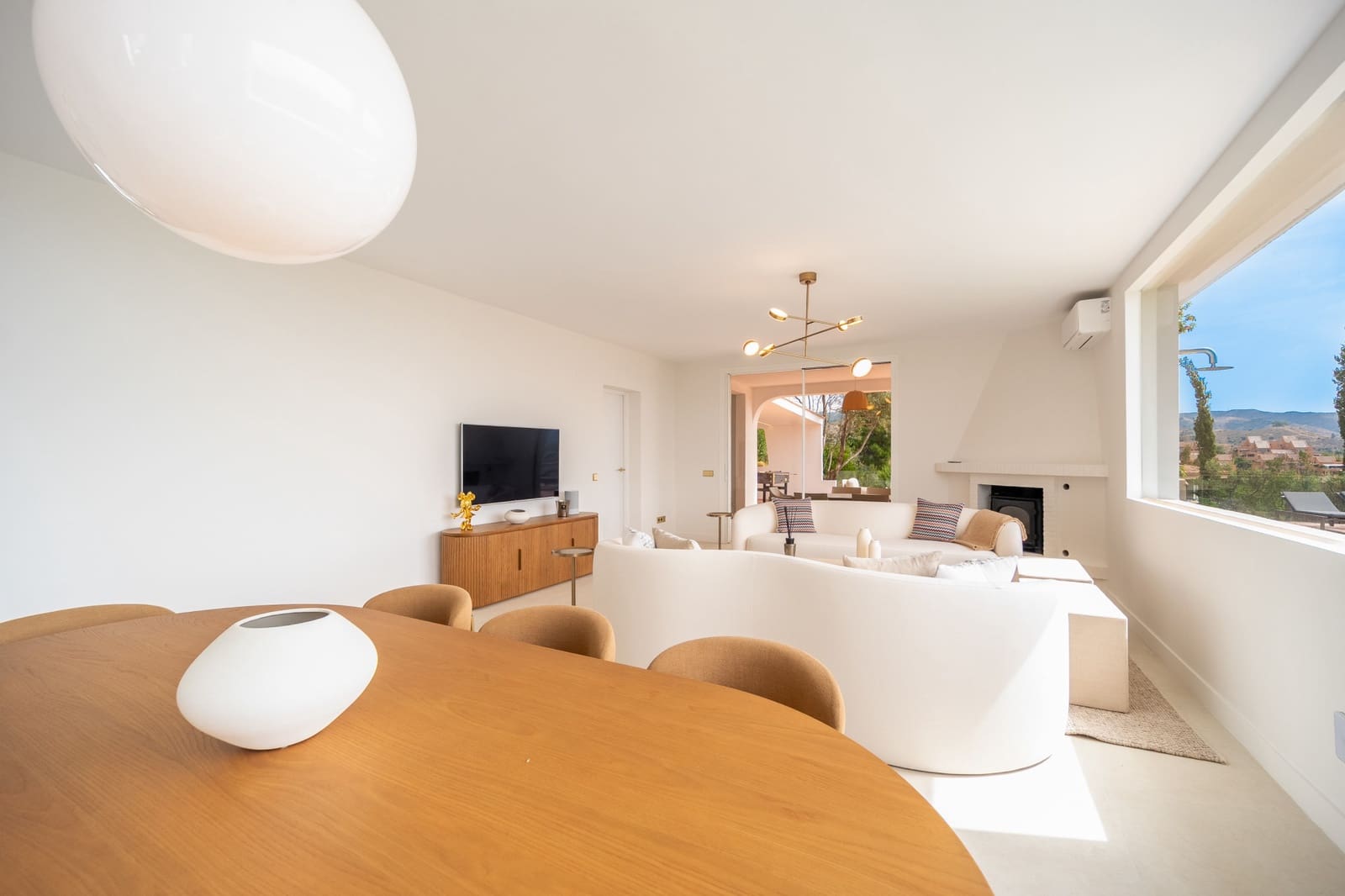 4 soverom Villa til salgs i Marbella med svømmebasseng garasje - € 2 480 000 (Ref: 10026975)