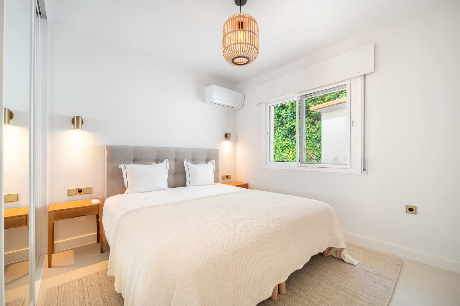 4 soverom Villa til salgs i Marbella med svømmebasseng garasje - € 2 480 000 (Ref: 10026975)