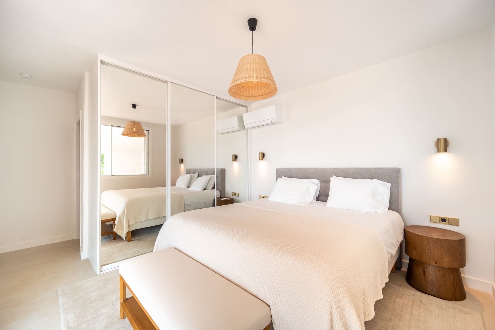 4 soverom Villa til salgs i Marbella med svømmebasseng garasje - € 2 480 000 (Ref: 10026975)