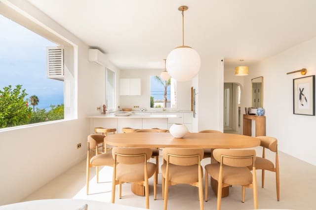 Chalet de 4 habitaciones en Marbella en venta con piscina garaje - 2.480.000 € (Ref: 10026975)
