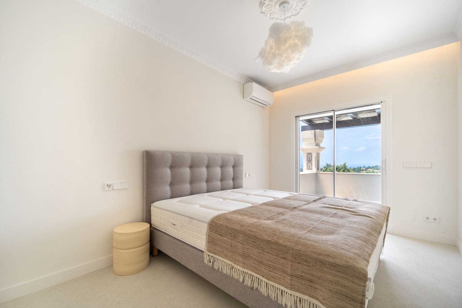 6 camera da letto Villa da affittare in Marbella con piscina garage - 19.000 € (Rif: 10029828)