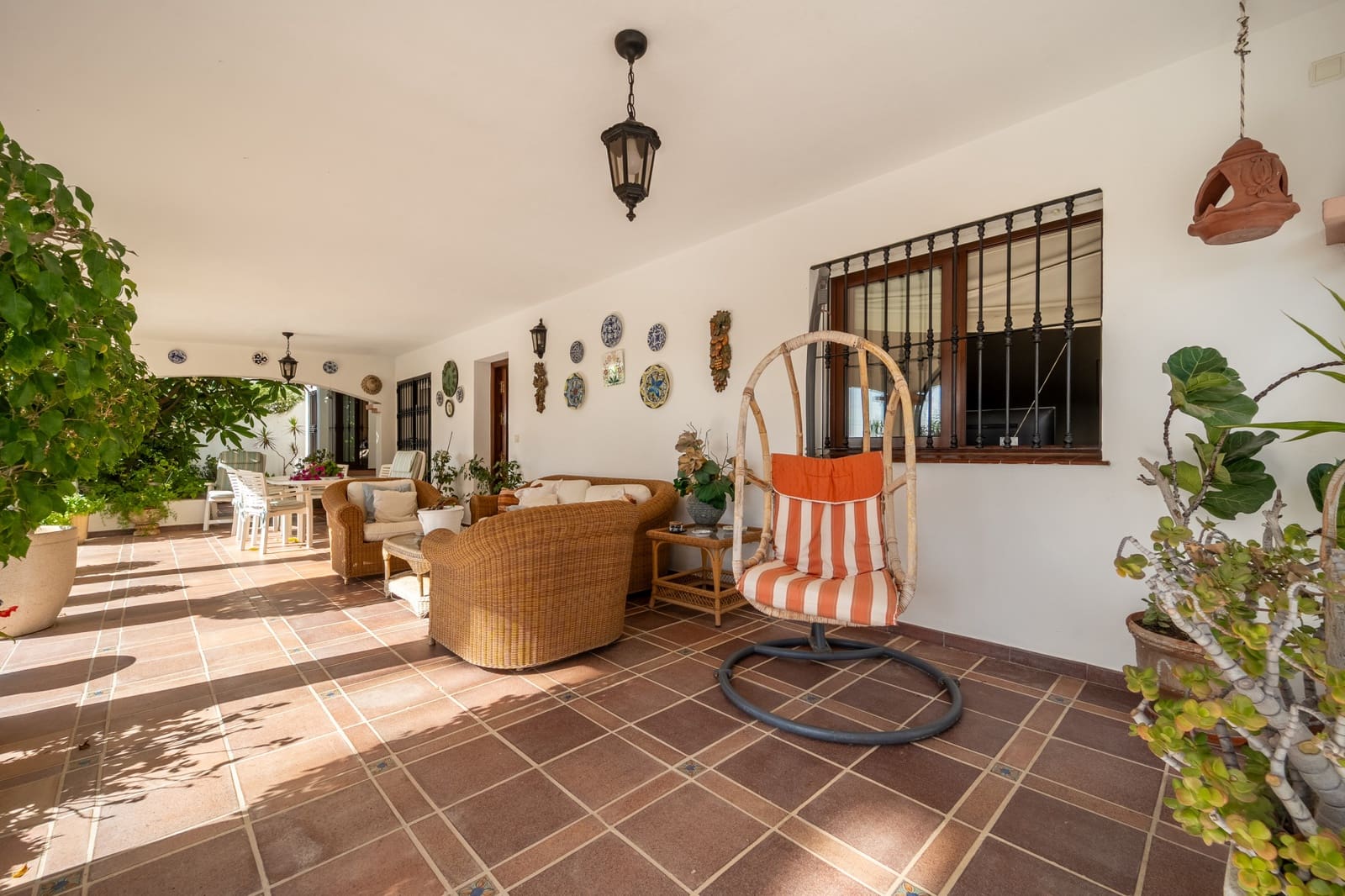 Chalet de 6 habitaciones en Marbella en venta con piscina garaje - 1.595.000 € (Ref: 10040739)
